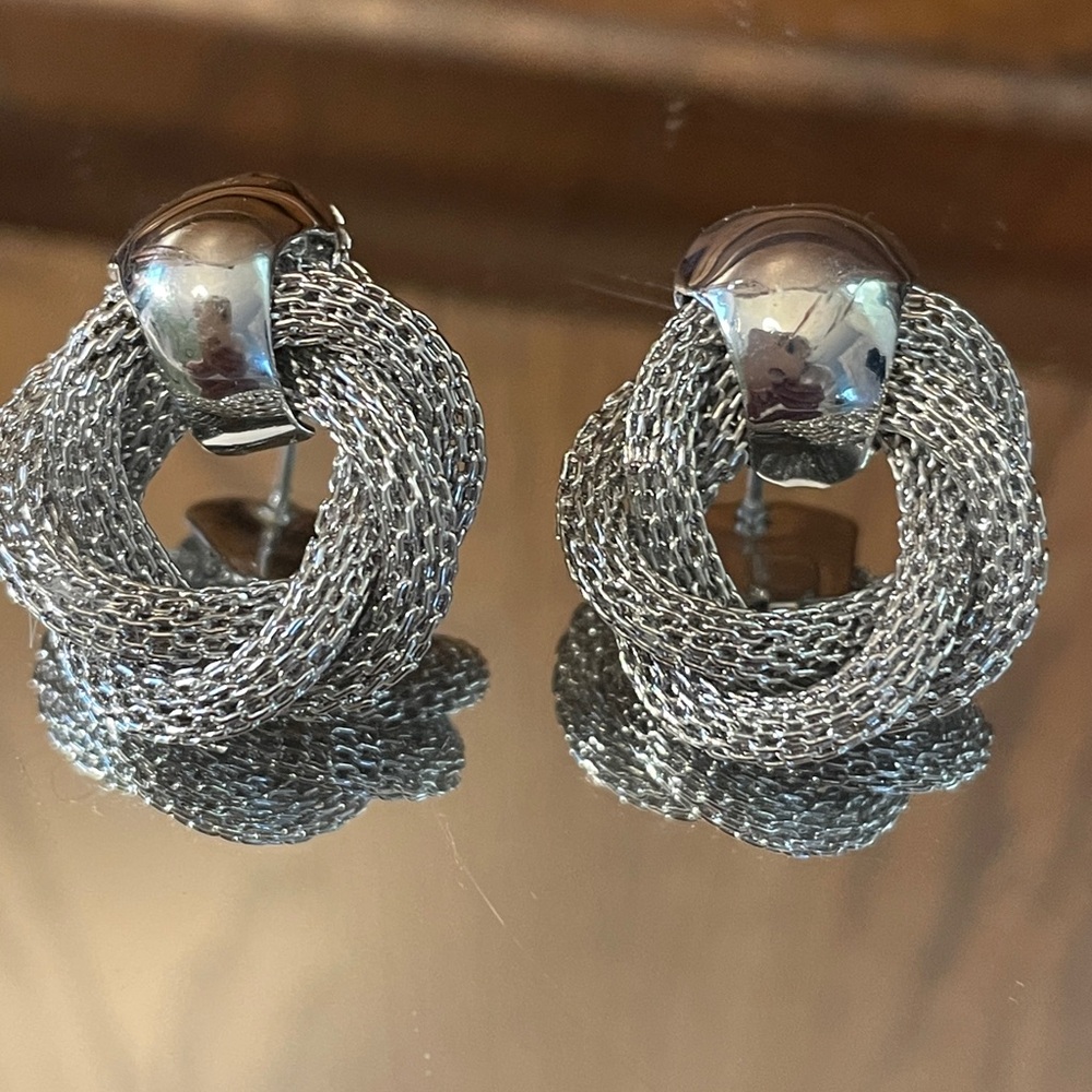 In Style Design by Korea Silver tone chain link Knot Earrings, post style